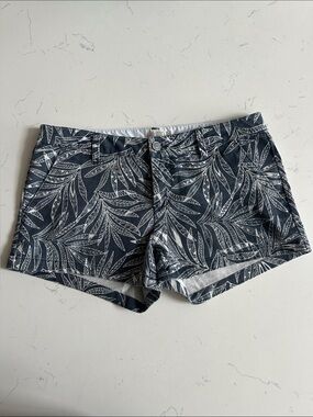 Volcom Navy and White Leaf-Print Women's Shorts